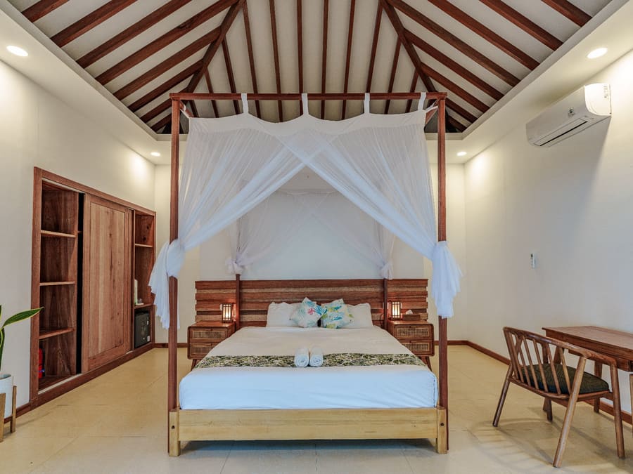 Beachfront Villa with AC