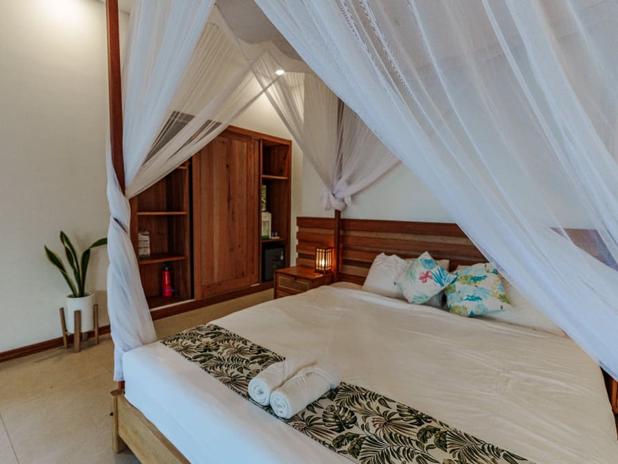 Beachfront Villa with AC